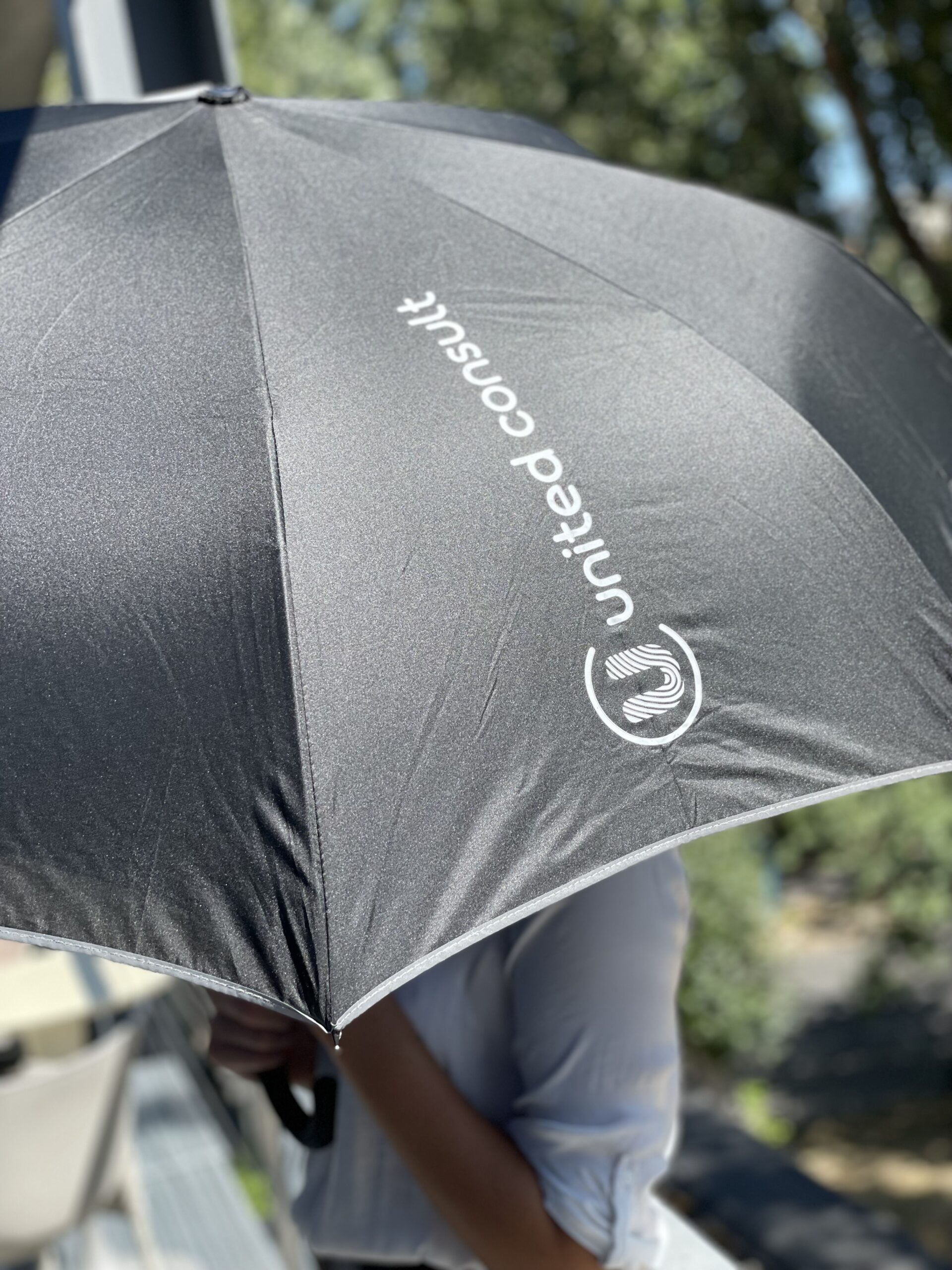 UC Esernyő